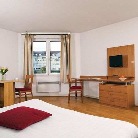 Sejours & Affaires Lyon Saxe-Gambetta Aparthotel Room photo