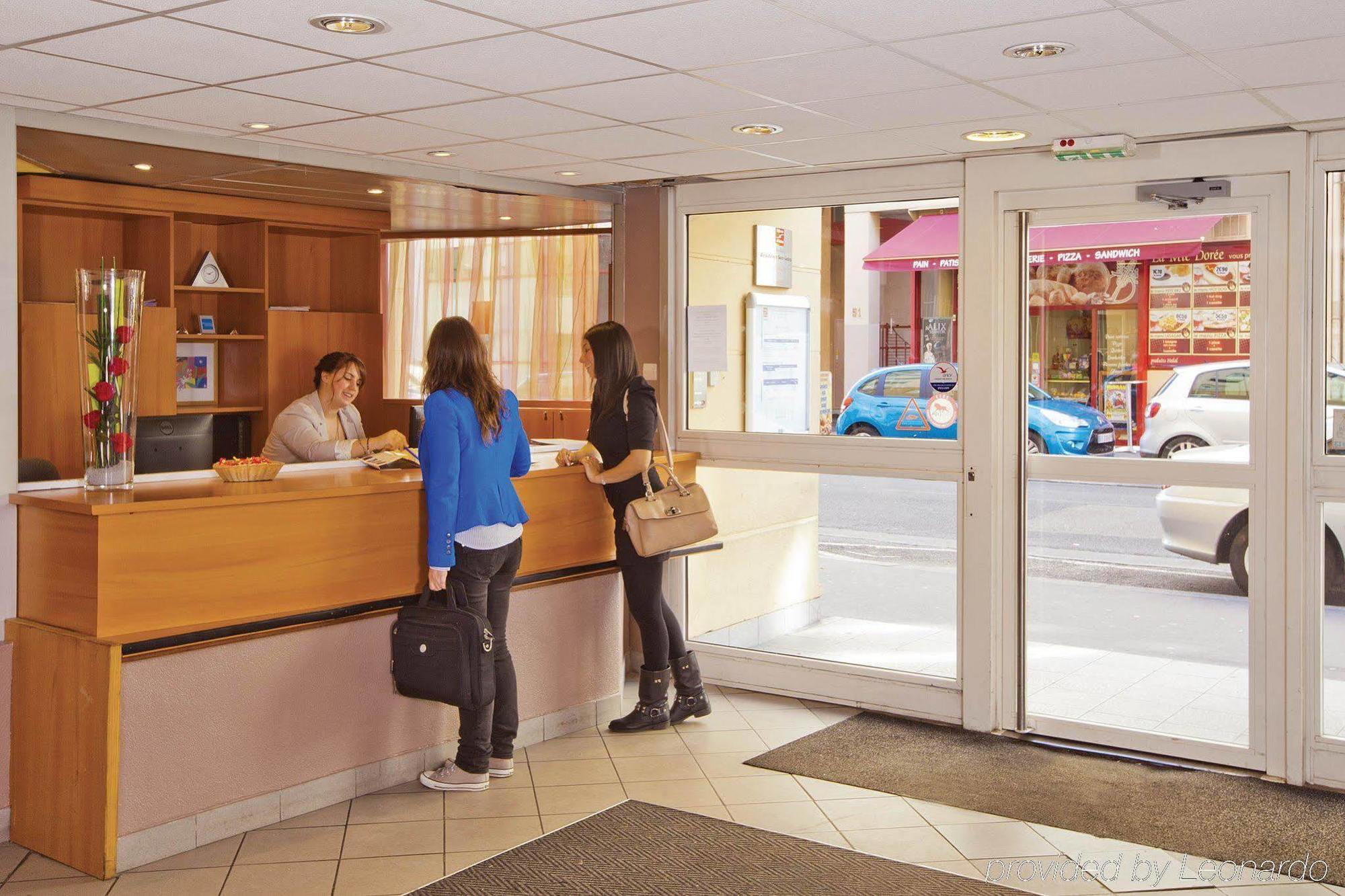 Sejours & Affaires Lyon Saxe-Gambetta Aparthotel Exterior photo